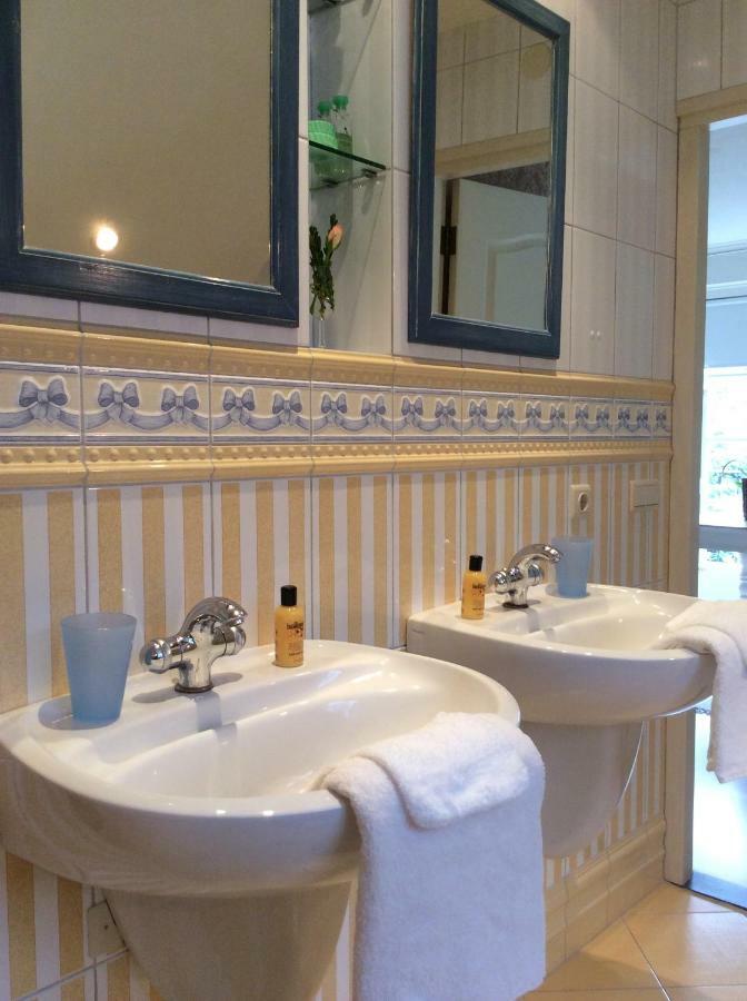 B&B Uden-Zuid Уден Екстериор снимка